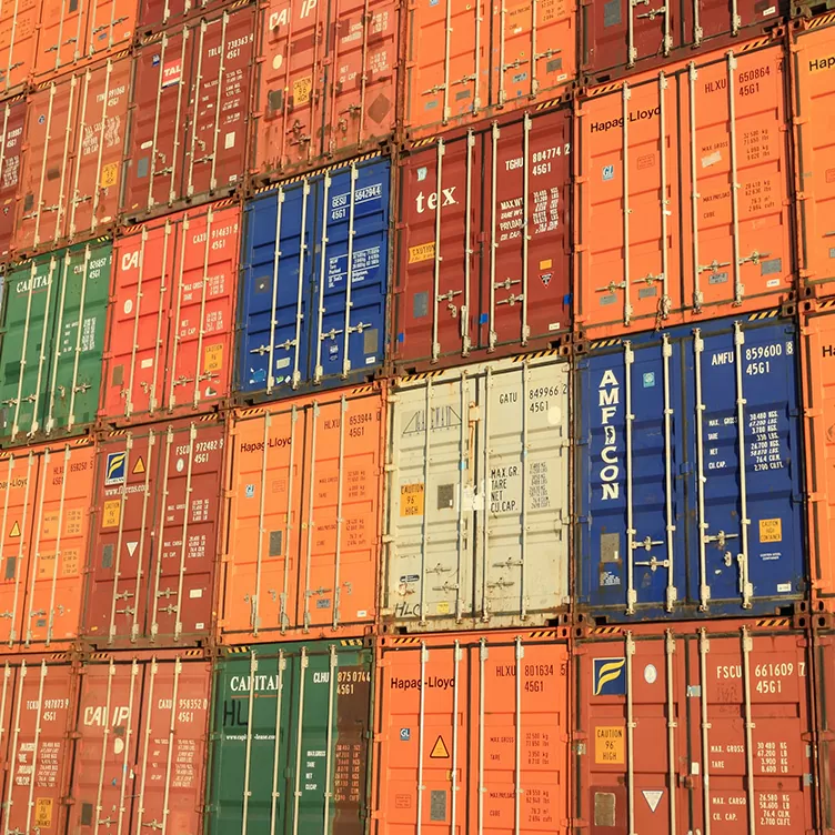 Thingsdata is actief in de transport en logistiek markt M2M IOT internet of things mobiele data Lora machine to machine